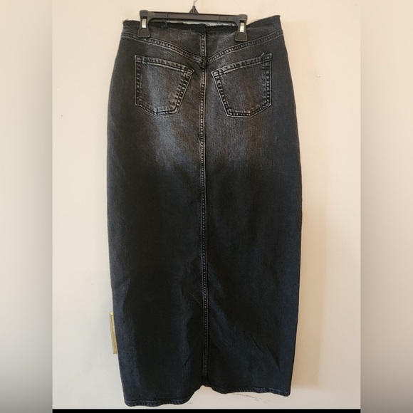 Wild fable black full length skirt size 2 regular - Picture 2 of 3